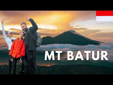 Hiking a Volcano in Mt Batur, Bali