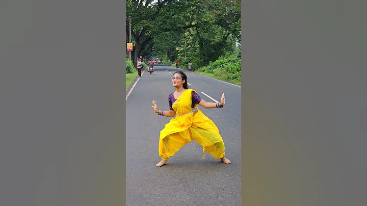 Muh Ko Chamka Liya💖💕#shorts#dance#youtubeshorts#viralvideo#shortvideo#trending thumbnail
