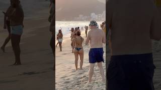 🇧🇷 Leblon Beach A Beautiful Day