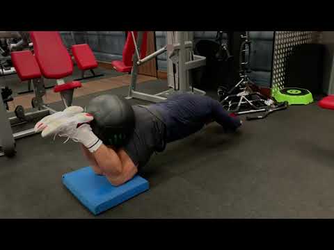 Hamstring Activated Roll-Out