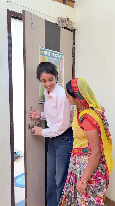 Download lagu Paglo ka school 😅🤣 #comedy #funnyschool #magic #funny #shorts #viralvideo #viral #foryou