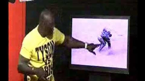 seneweb.com/ Oeil Du Titgre Tapha Gueye Decortique son comba avec Tyson