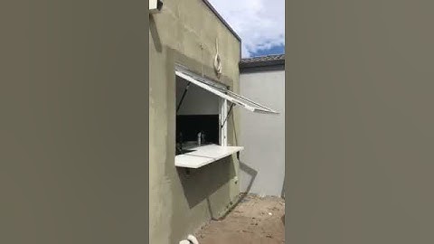 Servery Gas Strut Window