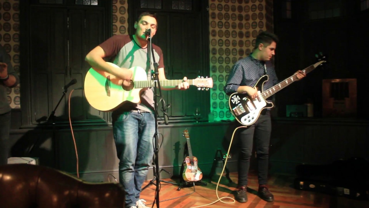 Brains For Breakfast - 10 Hour Delay (Live at The Bulls Head, Birmingham)