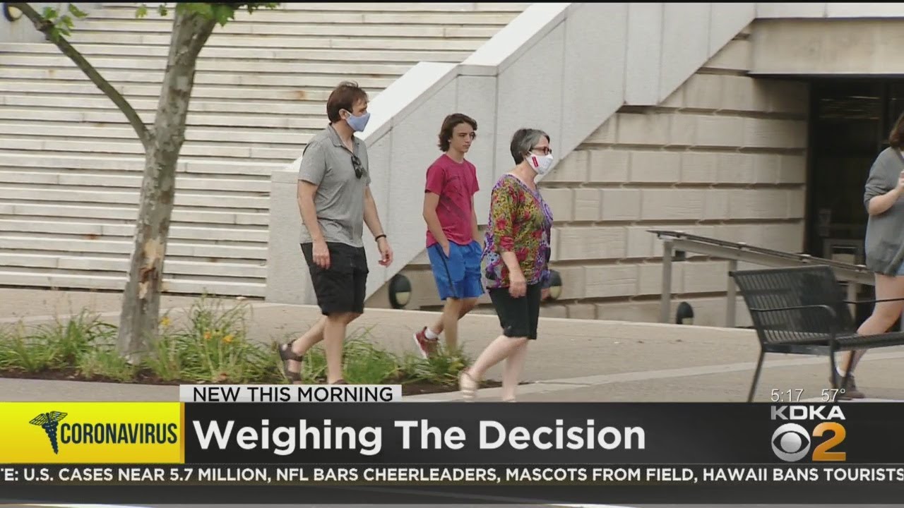 College Students Weigh Taking Gap Year