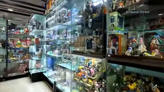 Toy Capital of the Philippines - Shoppesville Greenhills Tour 2024 - Tons of cool collective toys.