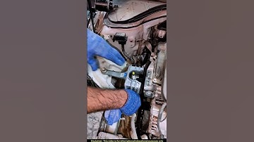 Hyundai Elantra Engine Mounting Noise #shortsfeed #automotive #mechanic