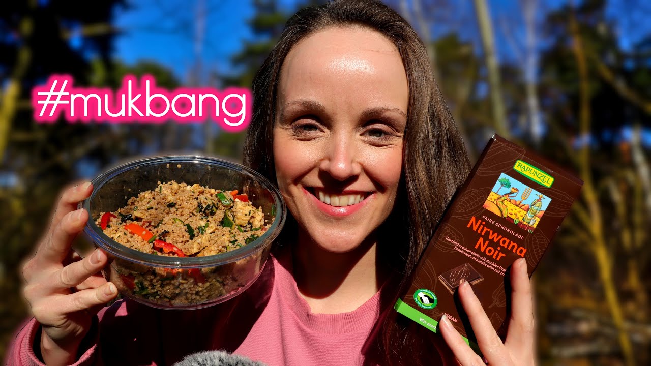 ASMR MUKBANG 🥗😋 AUSZEIT IM WALD🌲🌳 MIT AUSBLICK | MIT MIC SCRATCHING & NATURE SOUNDS 🕊️🦉 | GEFLÜSTERT