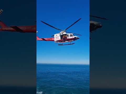 Rescate de un hombre en los acantilados de Cabo Mayor