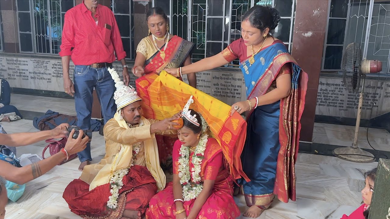 এই প্রথমবার মন্দিরে বিয়ে দিতে গেলাম / Childhood friend's Marriage