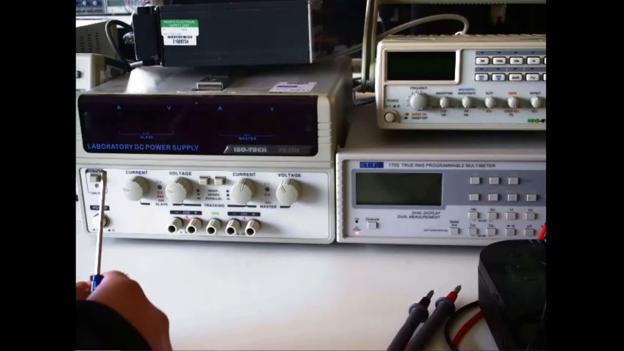 ISO Tech 2303 Power Supply Tutorial - YouTube