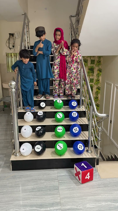 Gulir dadu angka lompat poppop balon siapa yang menang #permainan #permainan #videolucu