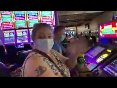 Jackpot try on wager saver or donate? #slots #vegas #gambling #casino