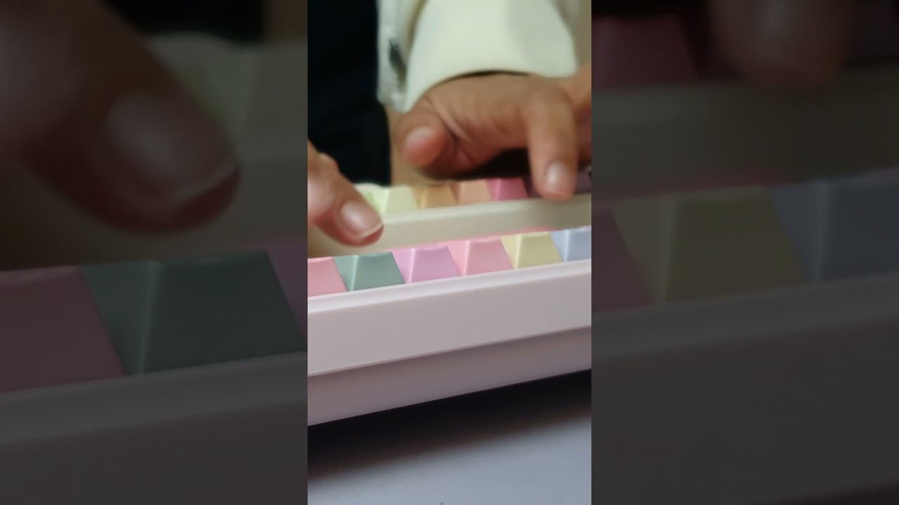 Level up your typing game with YUNZII B68 Tri-Mode Wireless RGB Mechanical Keyboard. ⌨️💫 