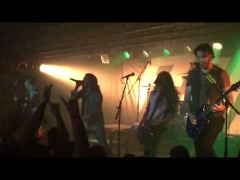 Pop Evil - Sick Sense auf YouTube ansehen Pop Evil - Sick Sense auf YouTube ansehen