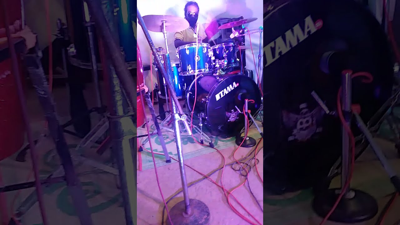 Hawa Hawa Aye Hawa Khushbu Luta De 