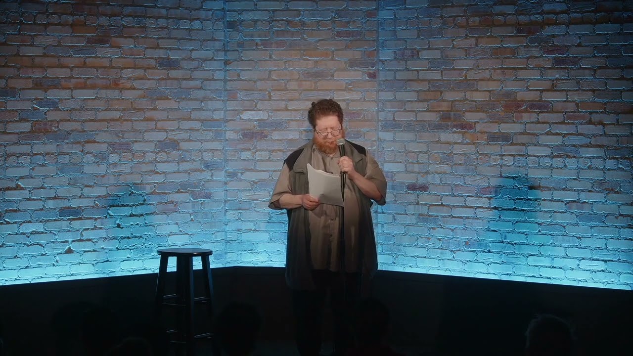 Kevin L. Schwartz at Comedy on State open mic on May 10 of 2023
