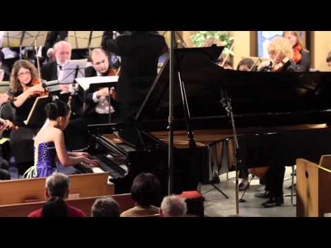 Tami Lin performs Rachmaninoff with the Vancouver ...