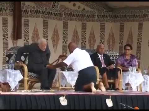 pm-modi-gets-a-traditional-fijian-yaqona-welcome-in-fiji
