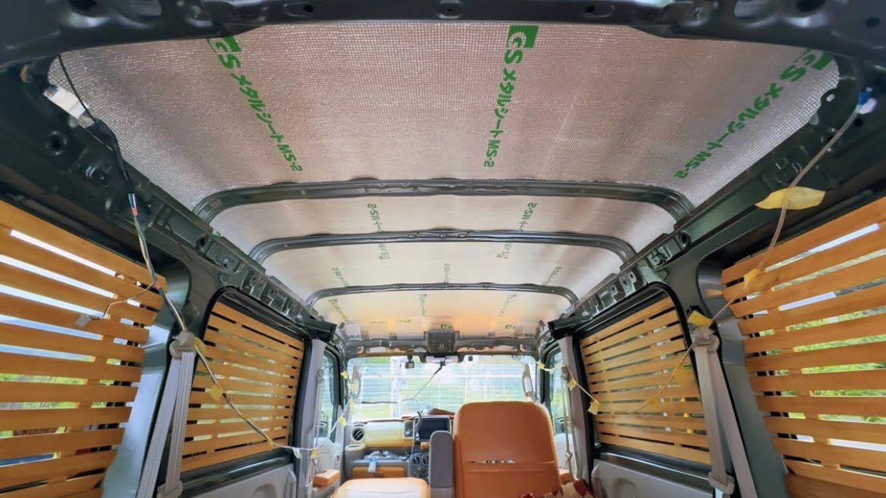 【DIY】天井断熱をして快適な車内にしたよ。