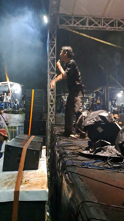 Download lagu Jiwe The Kick jadi penonton saat lagu Tak Jelas #shorts #fypシ゚viral #fyp #shortvideo #thekick #band