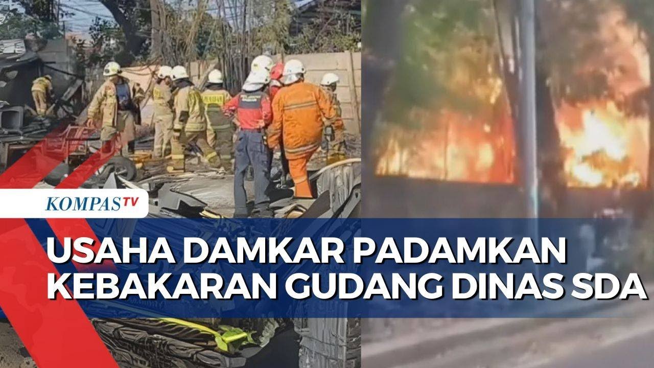 Gudang Dinas SDA Terbakar di Pasar Minggu, Petugas Kerahkan 10 Mobil Damkar