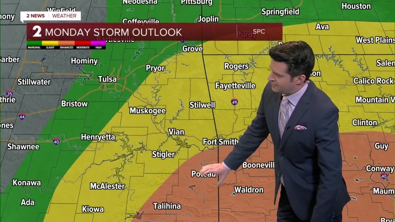 Strong to severe storms in the area on Monday - YouTube