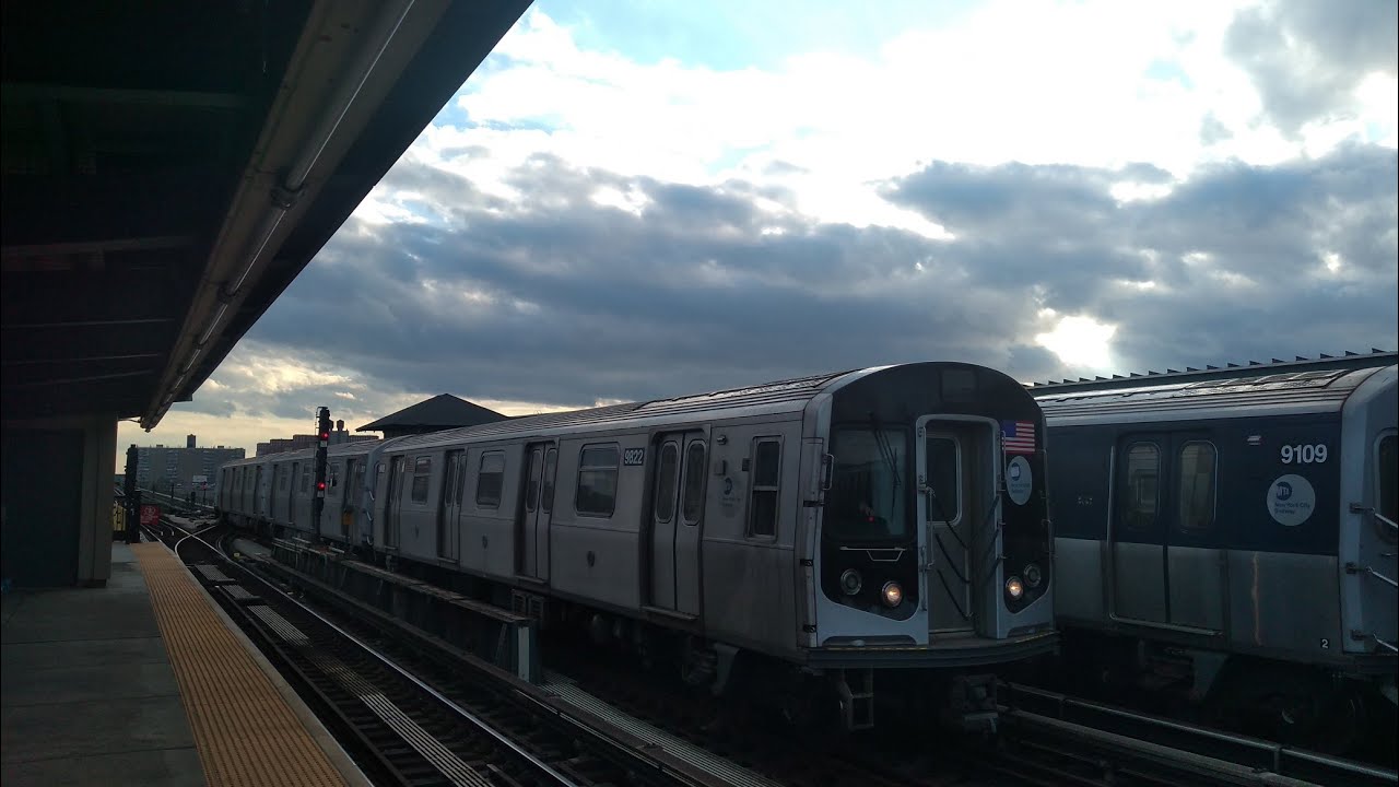 NYC Subway HD: Triple R160 F Trains @Avenue X (1/6/2020) - YouTube