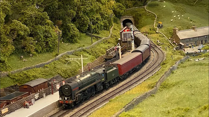 Expanding the Fleet - The New Accurascale Siphon G Parcels Van