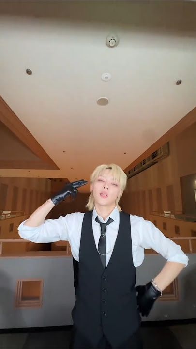 i have been attacked yet again #kpop #jpop #andteam #tiktok #dance