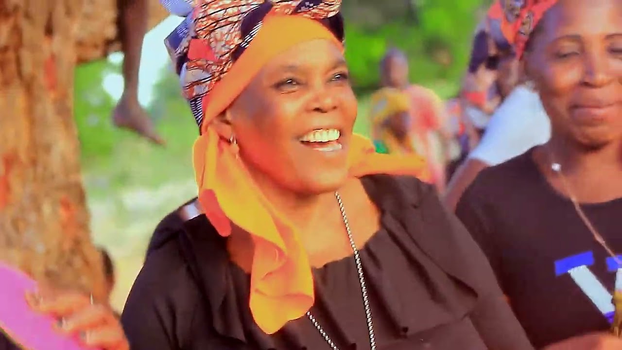 REY MAX  Mussiril Video oficialby Inossi