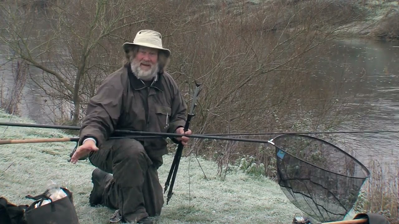 Big River Chub - Fishing with Des Taylor