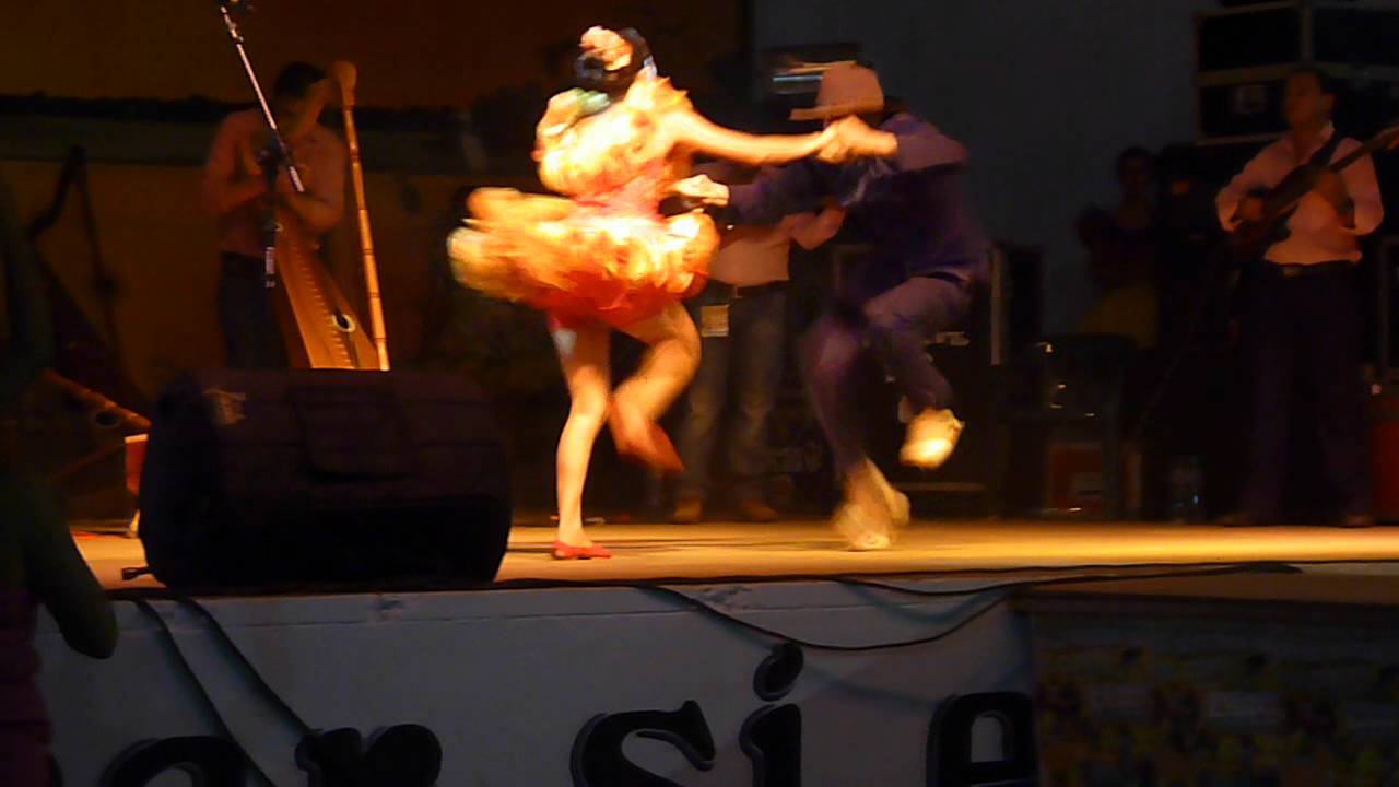 Festival Internacional "El Curito" (Gustavo Vasquez y Lizeth Pidiache)