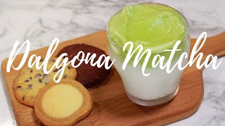 (kor) 生クリームなし！ダルゴナ抹茶ラテの作り方∥생크림 없이 녹차 달고나라떼 만들기∥Dalgona Matcha Recipe #stayhome #withme