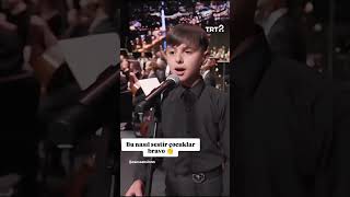 Azerbaycan Bağımsızlık günü konserine sesleriyle damga vuran yetenekli çocuklar