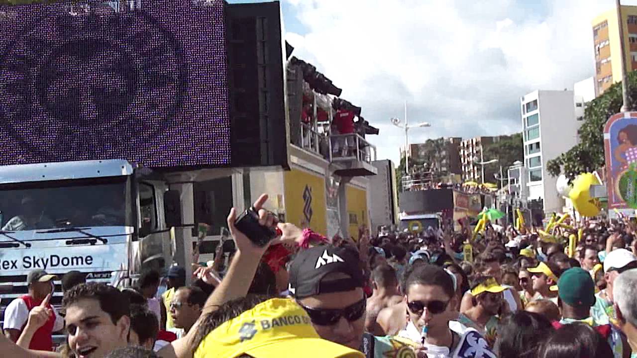 Nana Banana de Sexta 2012 - Chiclete com Banana - Amar Você Não Dói/Vem