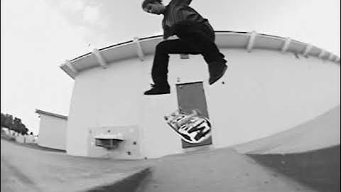 Black & White: Jimmy Carlin (2007)