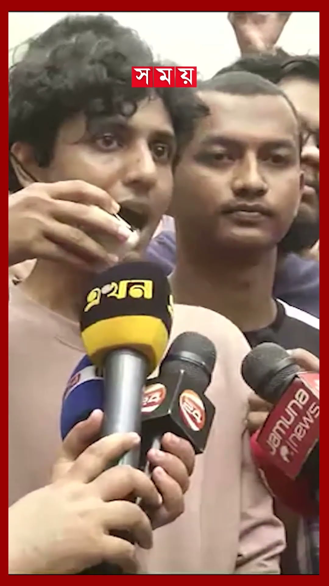 আলটিমেটাম শেষে কুয়েটের সব ভবনে শিক্ষার্থীদের তালা, অবরুদ্ধ উপাচার্য #kuet #students #bnp #shorts