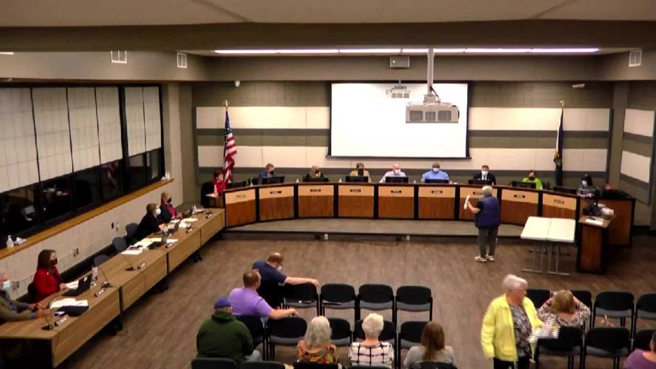 Salina BOE meeting gets heated during book ban discussion