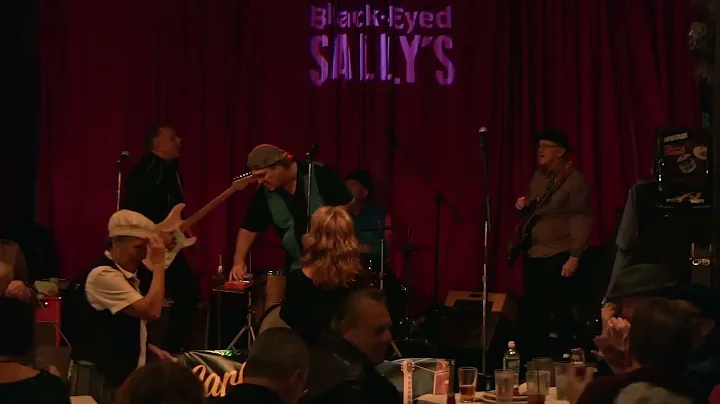 Carl Ricci &706 Union Ave and Friends at Black eye...