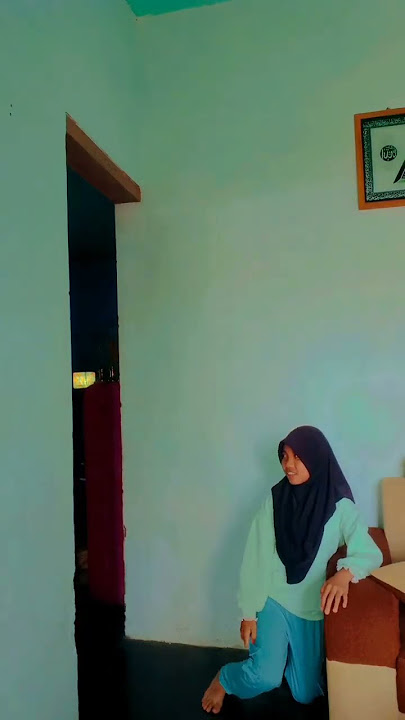 kamu sih jalannya main dorong-dorong!!!