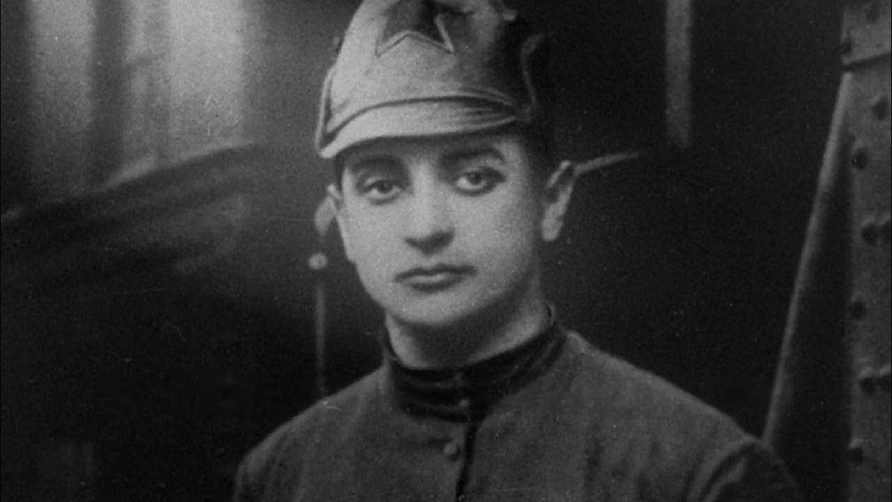 Маршал тухачевский. Тухачевский 1918. Маршал тухачевский. Тухачевский портрет. Маршал тухачевский.