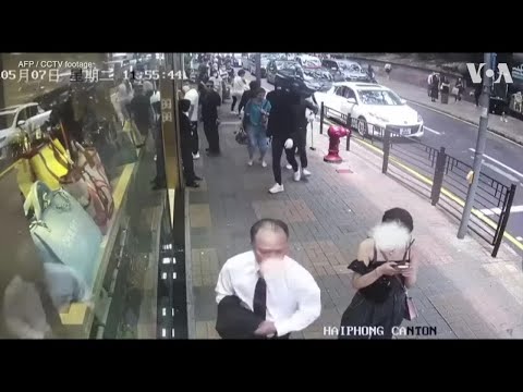 香港珠宝店遭遇抢劫  警方迅速出动擒获劫匪