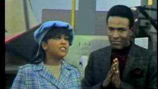 Video thumbnail of "Marvin Gaye & Tammi Terrell "Ain't No Mountain High Enough""