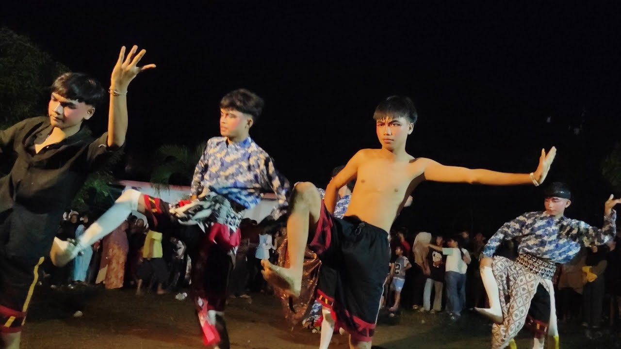 PODO MENDEM KABEH, MALAM HARI TURONGGO JOYO BINANGUN DI SANGGAR