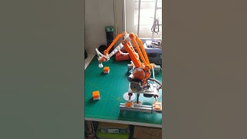 5-DOF Robot Arm RUN TEST #robot #arduino #AVR #raspberry #linux #3dprinting #arm #nrf24l01