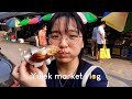 Come to Yulek morning market with me! 🇲🇾 hawker food, popiah, childhood biscuits, yu tiao