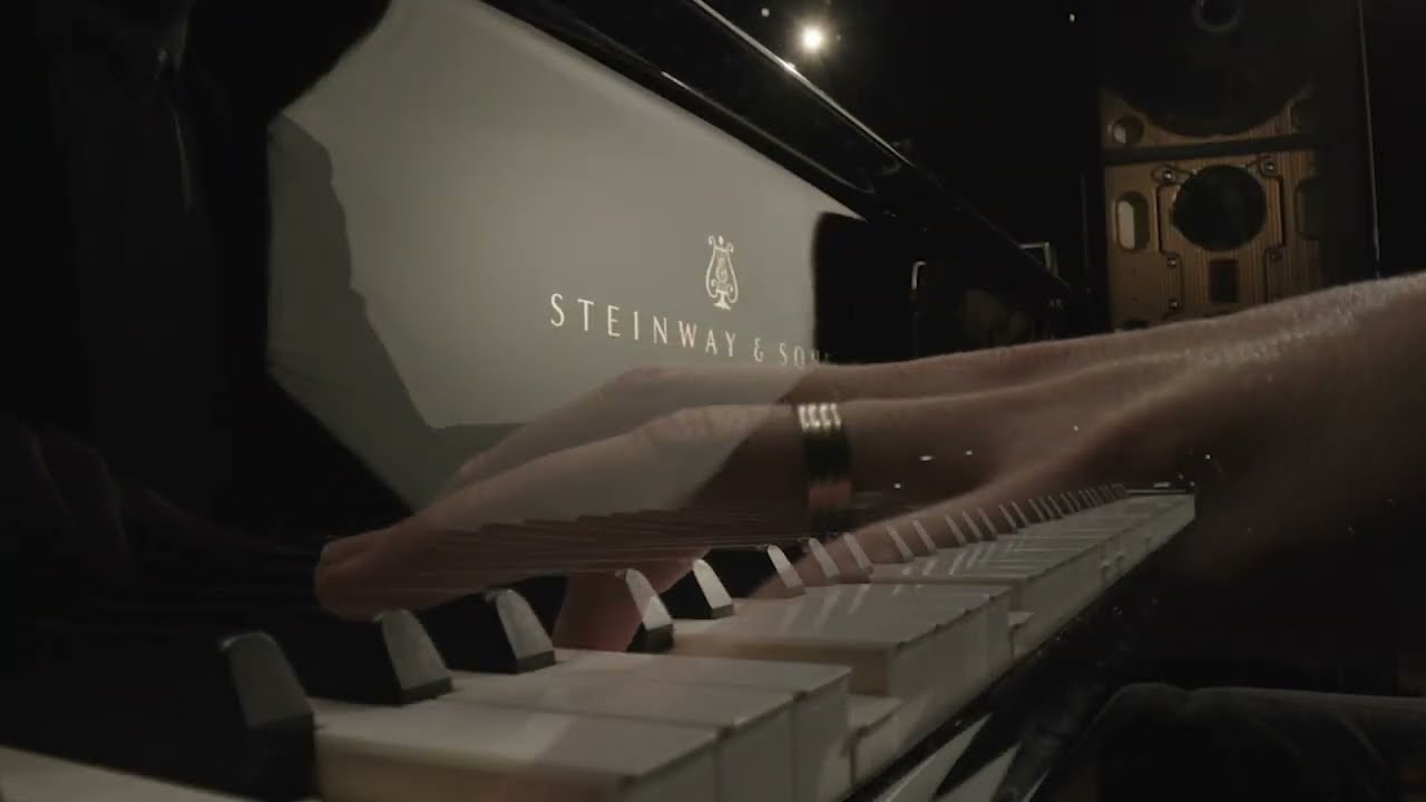 Vincent Corver - Vivication (Official Music Video)