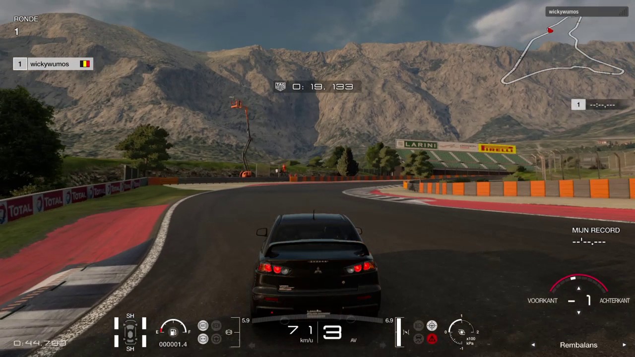 Gran Turismo™Sport controller steering gameplay ( where is the analog