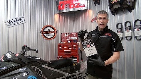 Skidoo Rev 827 Installing belt and adjusting secondary clutch!  PowerModz!